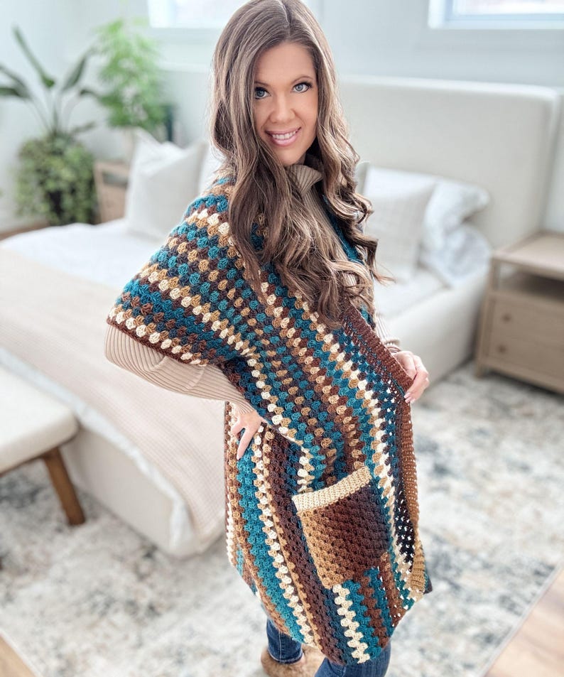 CROCHET PATTERN & VIDEO/ Granny Pop Ruana, Crochet Ruana Pattern, Womens Sweater, Easy Crochet Pattern, pdf, Sizes Xs-5X, Granny Stitch